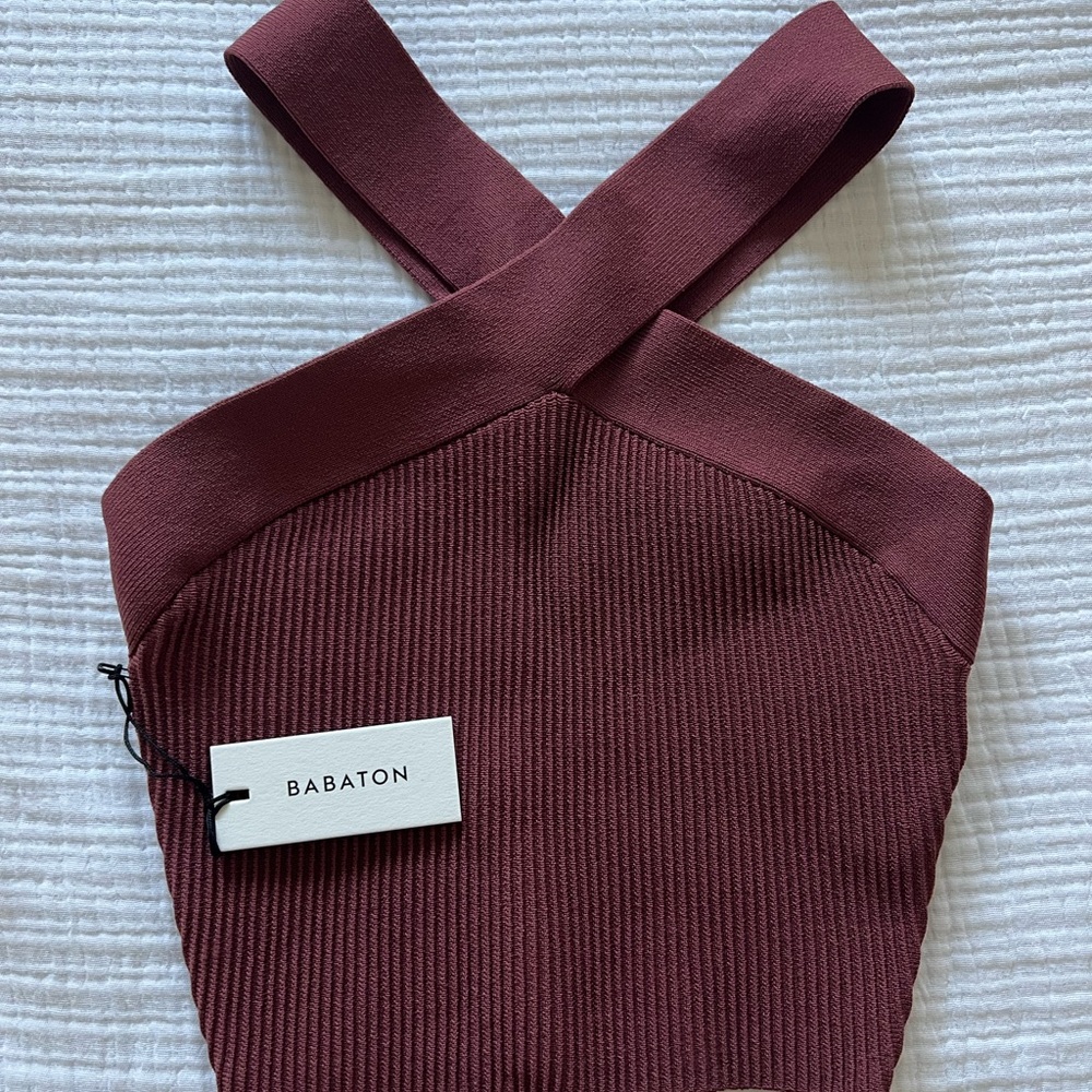 BRAND NEW Babaton Aritzia Criss Cross Cropped Tank